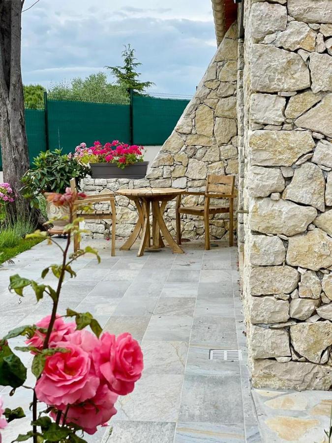 Escondida Bed & Breakfast Ница Екстериор снимка