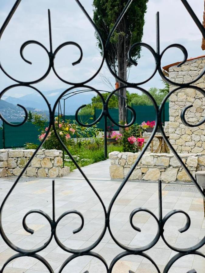 Escondida Bed & Breakfast Ница Екстериор снимка
