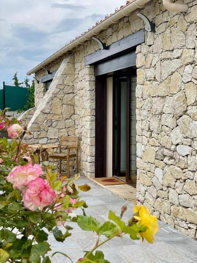 Escondida Bed & Breakfast Ница Екстериор снимка