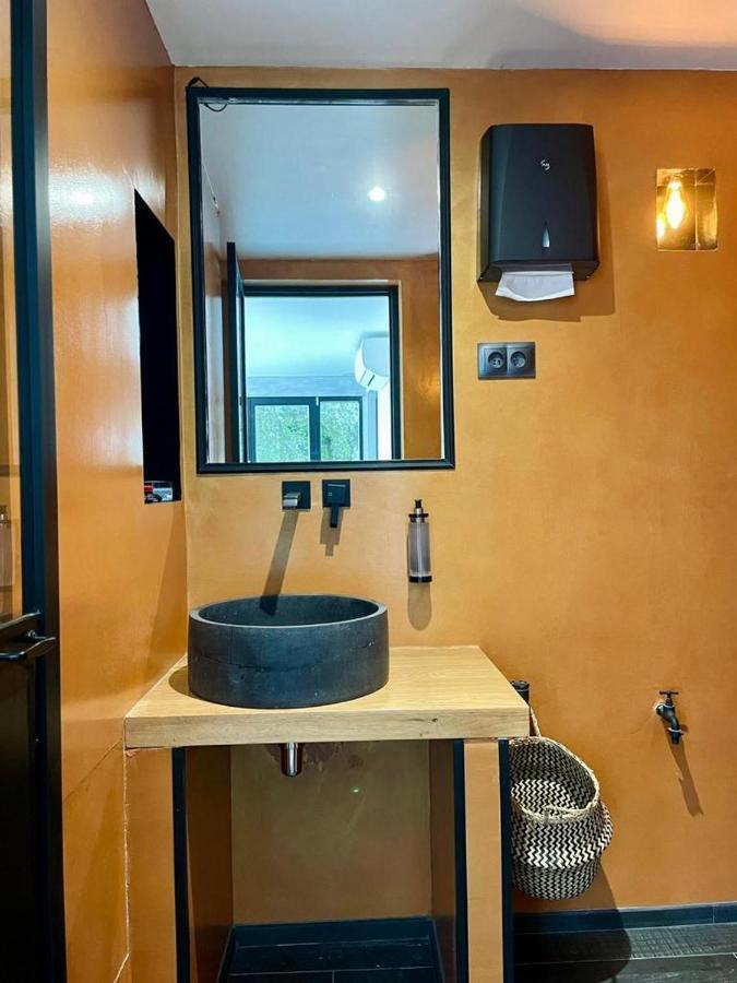 Escondida Bed & Breakfast Ница Екстериор снимка